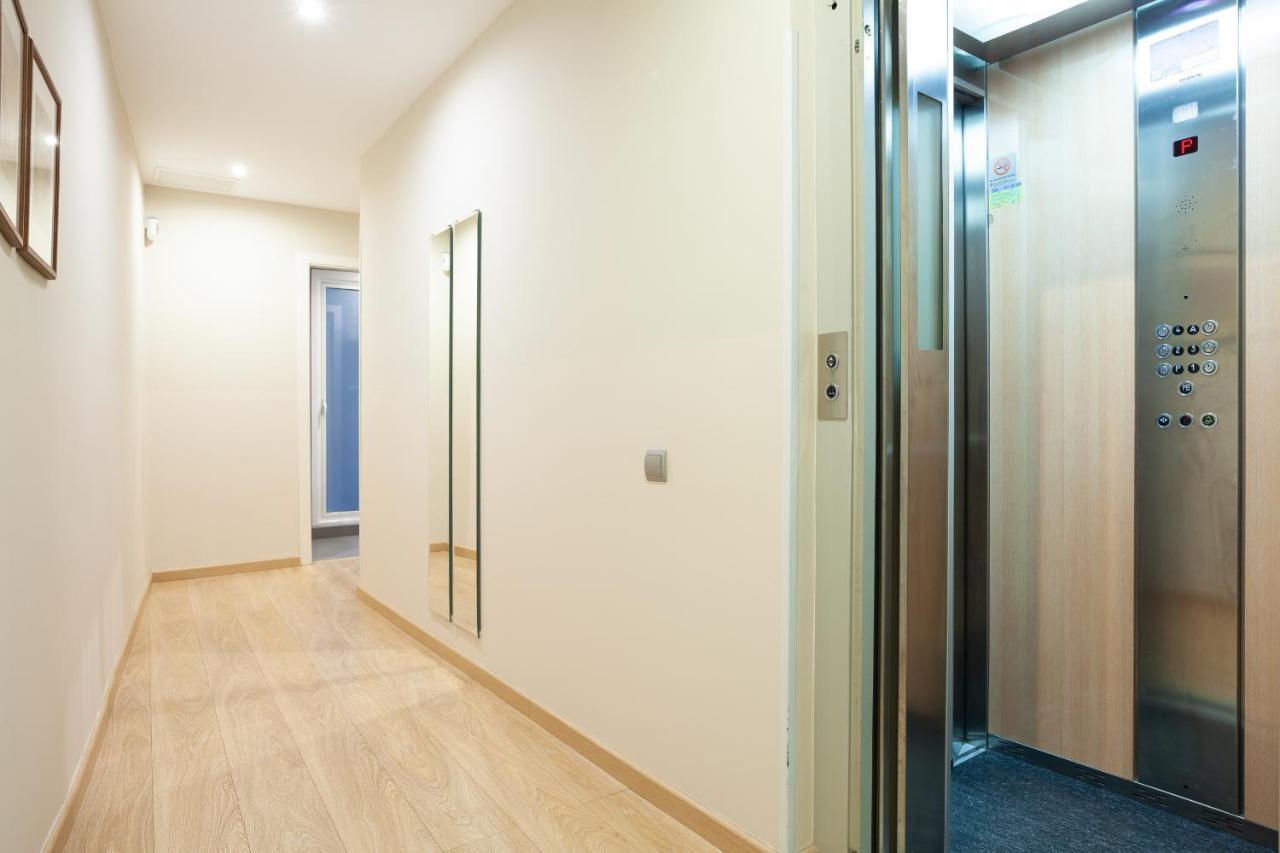 Easysleep Borne Barcelona Exterior foto